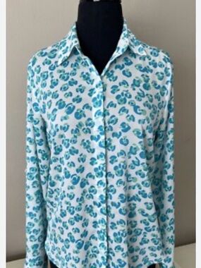Ann Taylor Blue & White Print Button-Up Blouse small